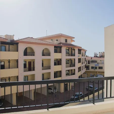 One Bedroom In In Good Location Appartement
